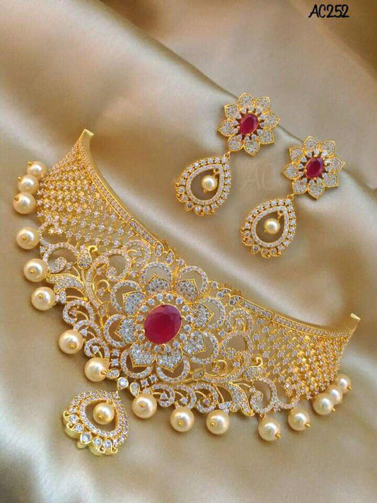Aaru Super Bling look Necklace set